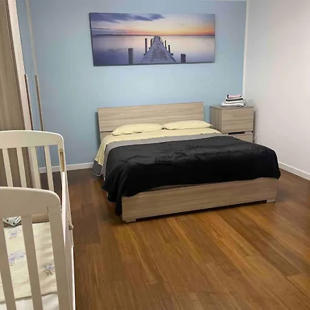 Center House Free Parking, Minimetro Entrance * Perugia